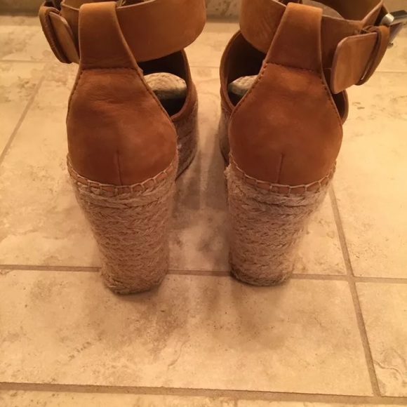 Marc Fisher Annie Perforated Wedge Sz 8.5 - Picture 5 of 8